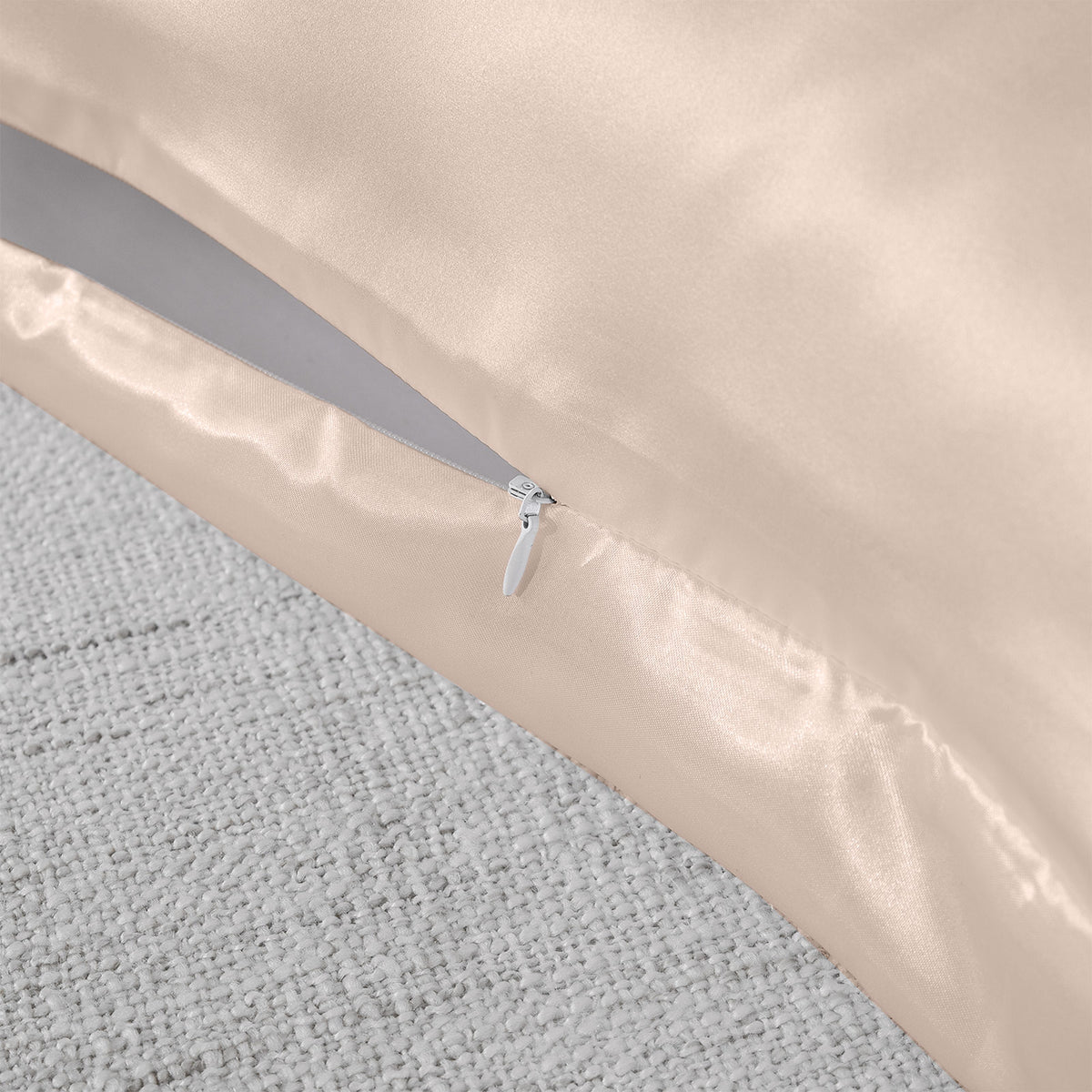 Royal Comfort Mulberry Soft Silk Hypoallergenic Pillowcase Twin Pack 51 x 76cm