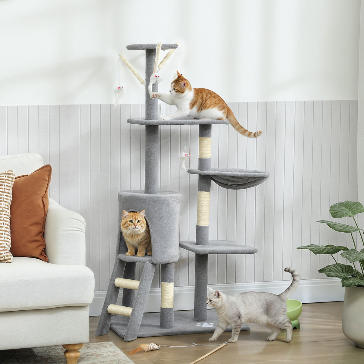CARLA HOME 134cm Cat Tree for Indoor Cats with Hammock