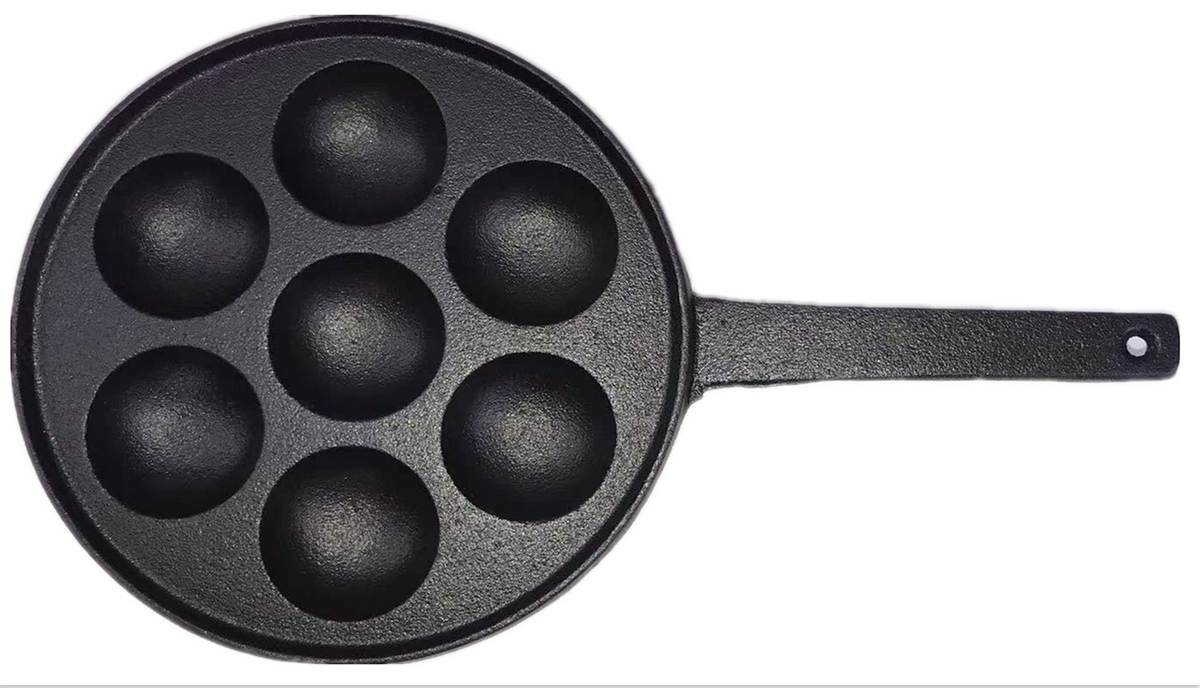 YES4HOMES 7 Hole Mini Cast Iron Cake Pan with Handle