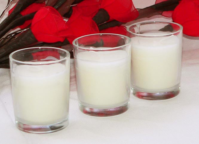 20 White Wax Clear Glass Holder Votive Candle
