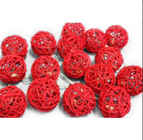 1 Set of Red 5cm Rattan Cane 50 Ball Battery Powered LONG 5m String