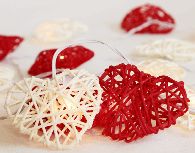 50 Red and White 3D Hollowed Rattan Heart-Shaped 5M LONG String Fairy