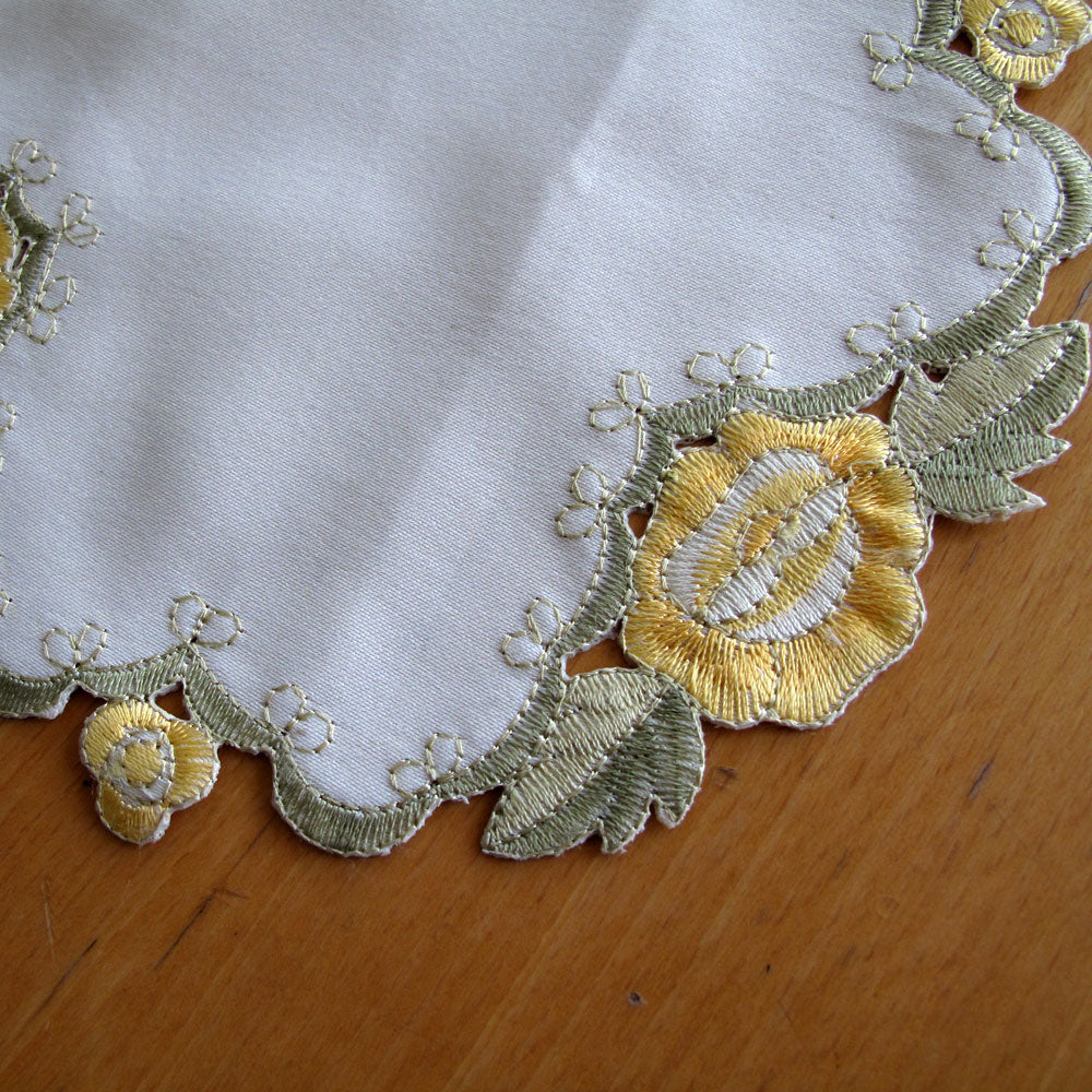 Embroidered Floral Doilies, Set of 2, 20 cm