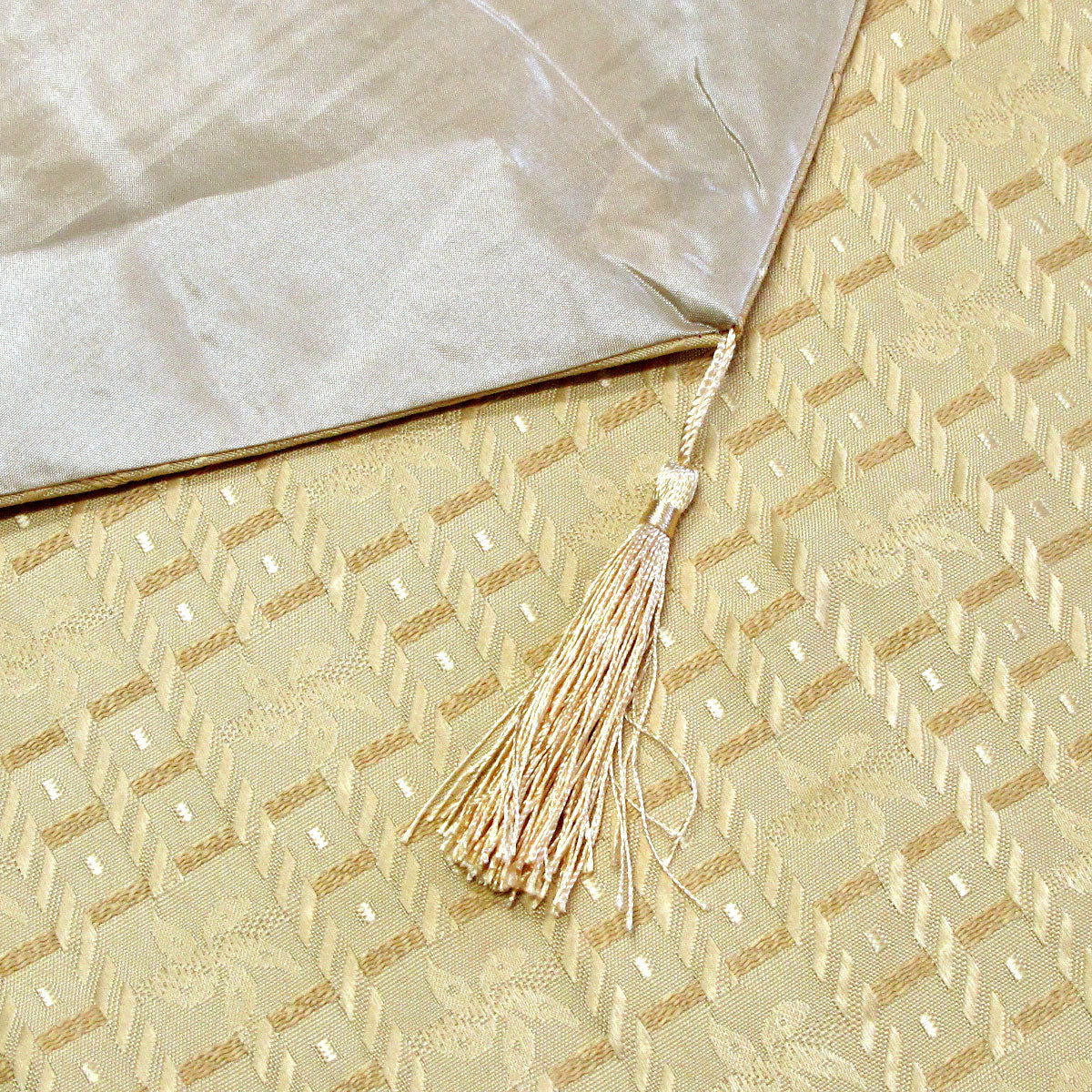 Faux Silk Jacquard Table Runner, Gold