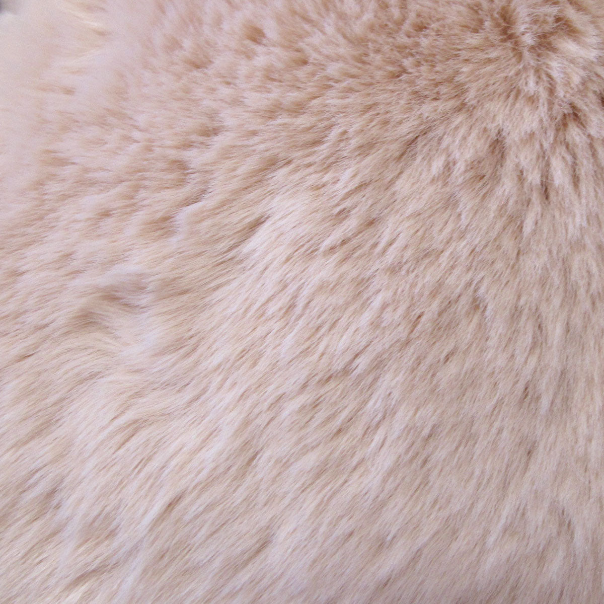 Ariana Long Fleece Faux Fur Throw Rug, 127 x 152 cm