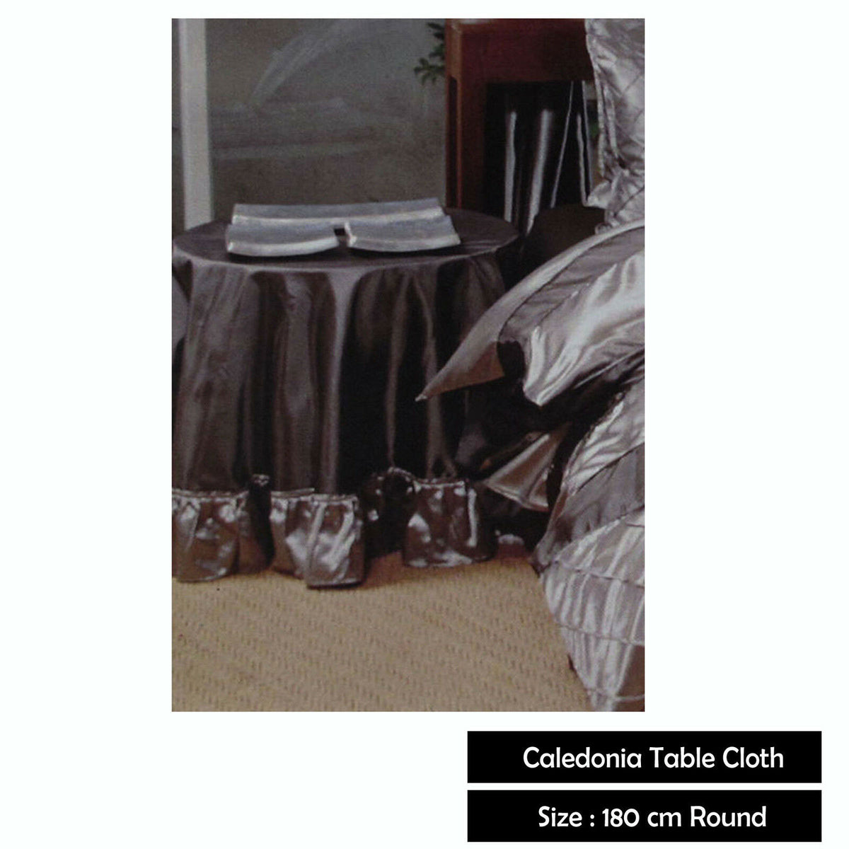 Boudoir Caledonia Black Silver Round Tablecloth, 180 cm