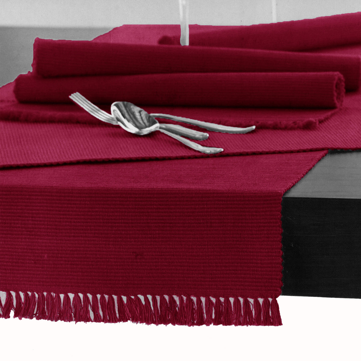 Hoydu Ribbed Cotton Table Runner, Persian Red, 45 x 150 cm