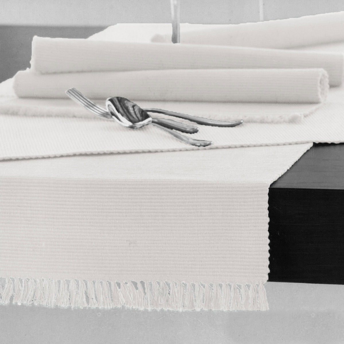 Hoydu Ribbed Cotton Table Runner, Marshmallow, 45 x 200 cm