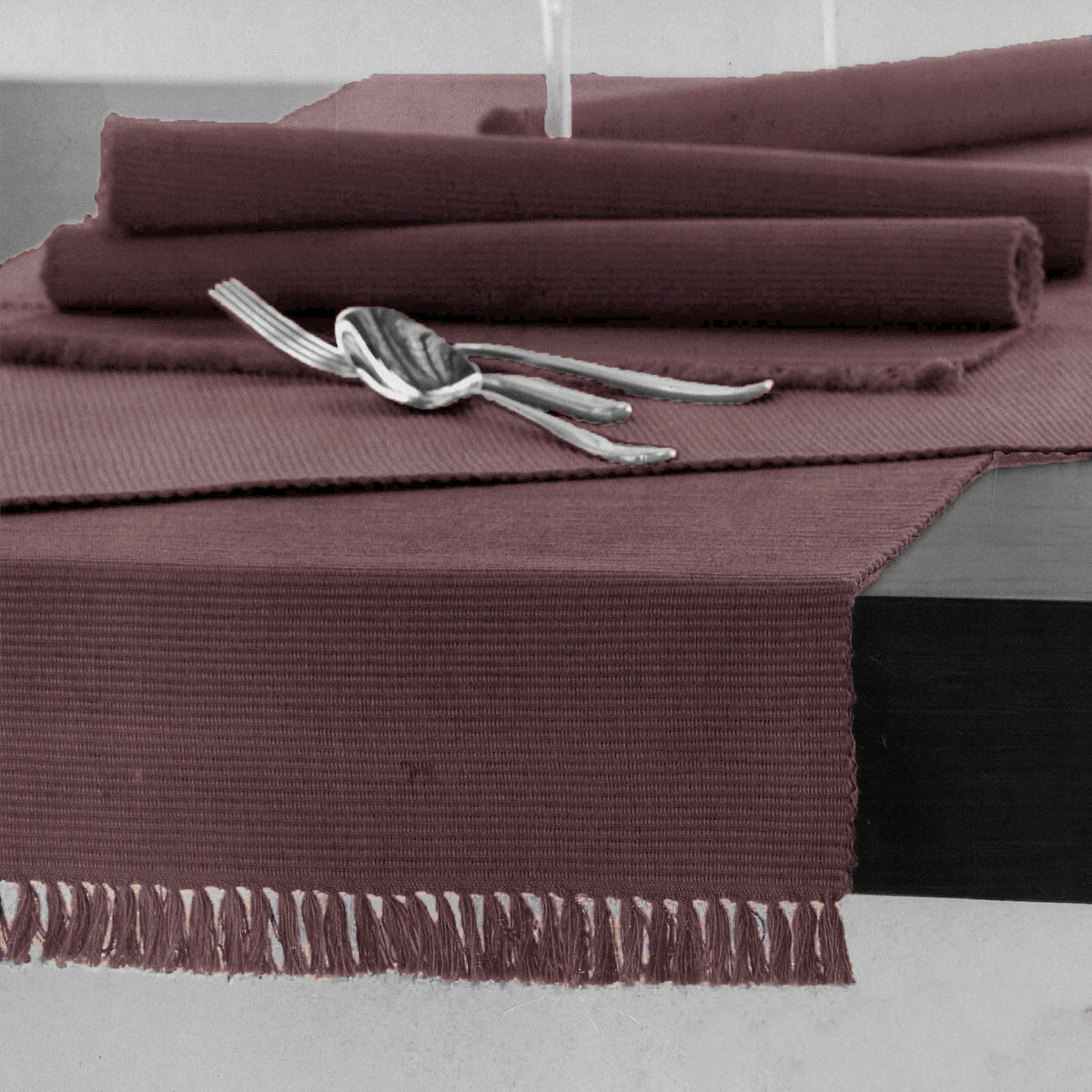 Hoydu Ribbed Cotton Table Runner, Nostalgia Rose, 45 x 200 cm