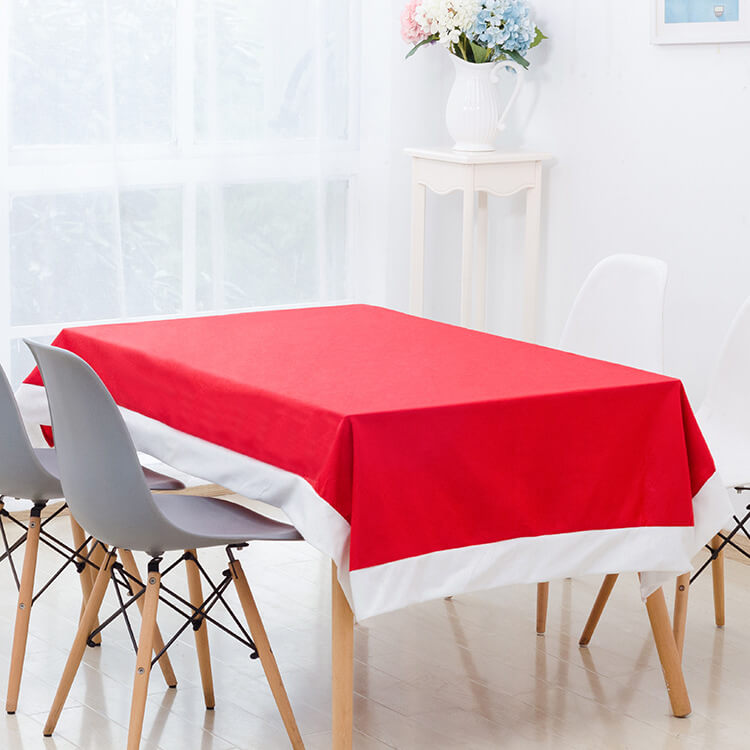 Red and White Christmas Tablecloth, 130 x 180 cm