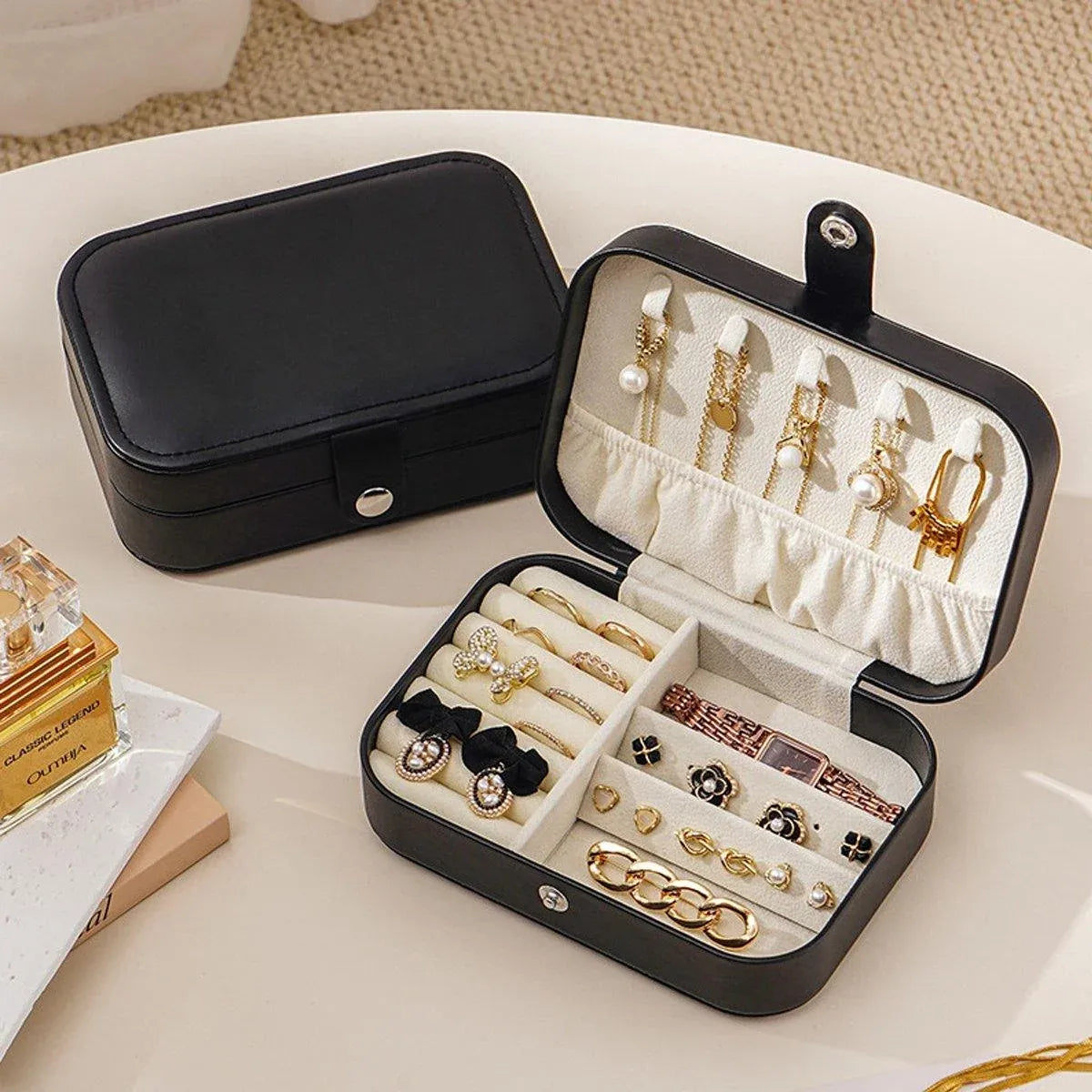Black Zip Travel Jewellery Case, 16 x 11 x 5 cm