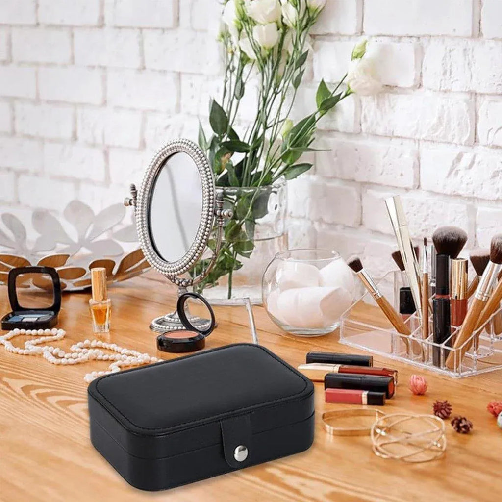 Black Zip Travel Jewellery Case, 16 x 11 x 5 cm