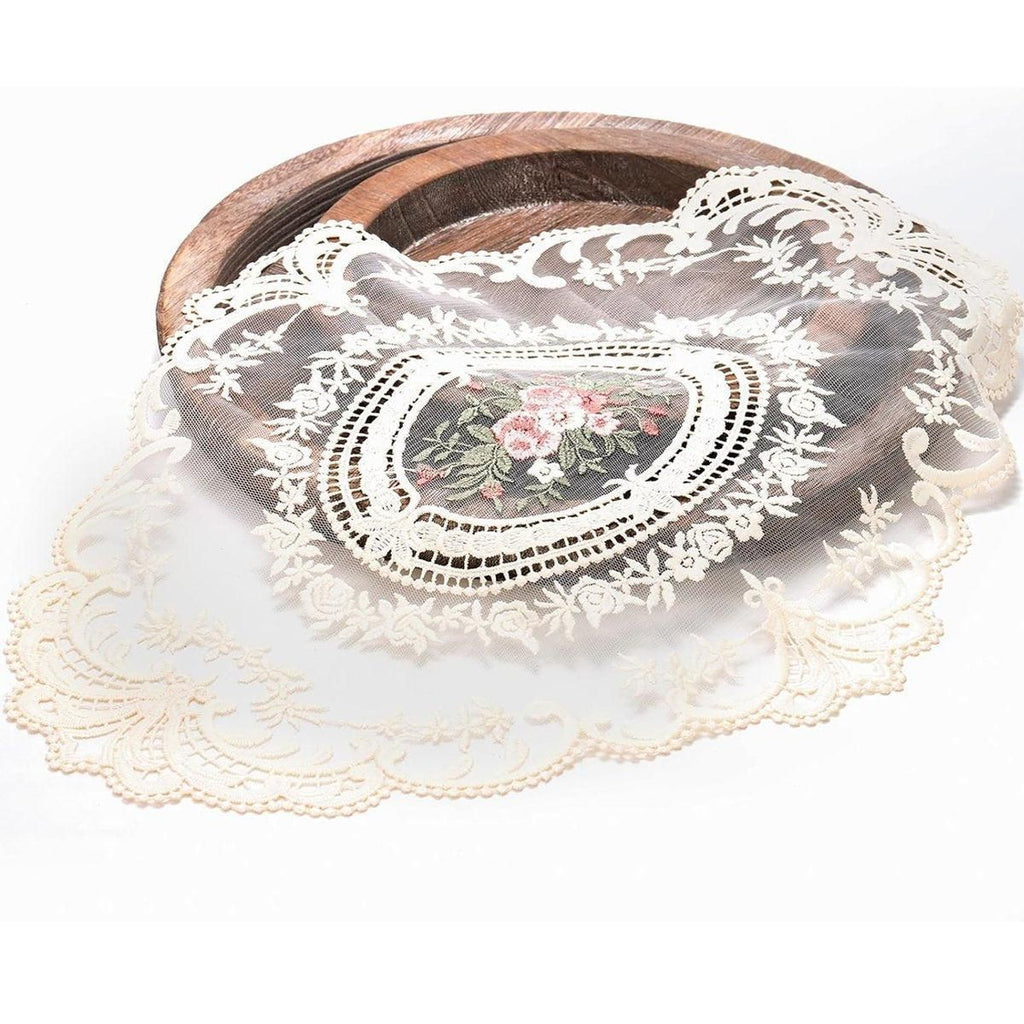 Retro Lace Oval Placemats, Pack of 4, 31 x 42 cm