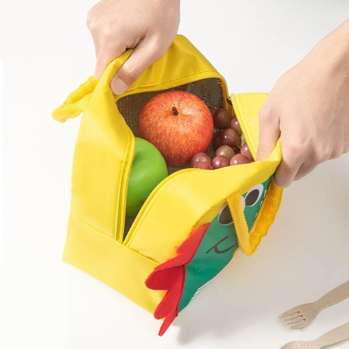 3D Cartoon Insulated Bento Lunch Bag, 23 x 19 x 14 cm