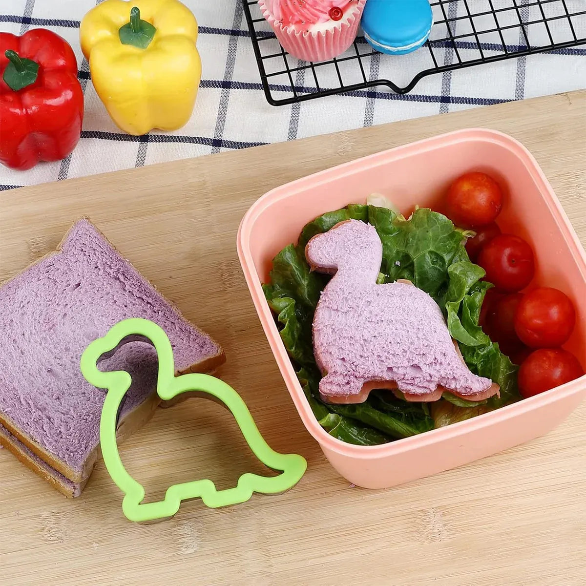 Cartoon Sandwich and Cookie Cutter Set, 12 Pieces