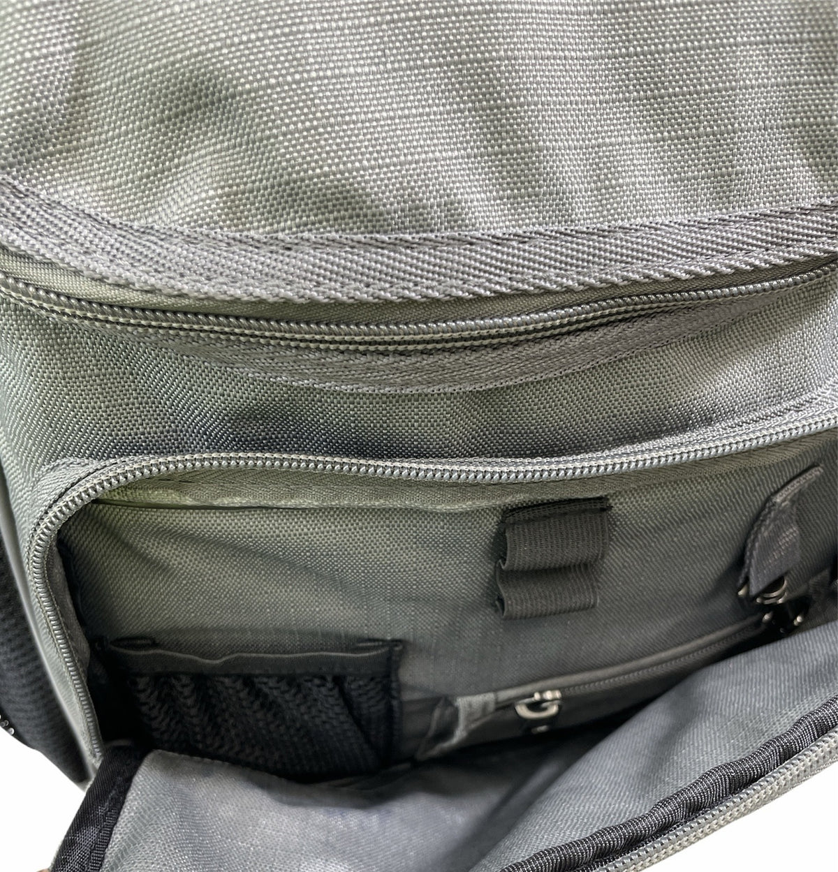 23.5L Leuts Primary Deluxe Backpack School Library Book Bag
