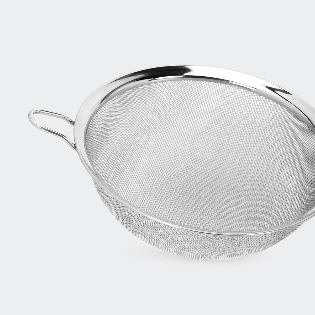 BR Home Stainless Steel Mesh Strainer with Rest Hook, 18 cm