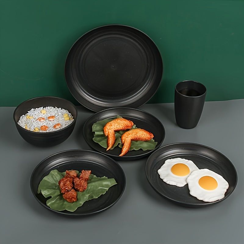 Shatterproof Black Plastic Tableware Set, 16 Pieces
