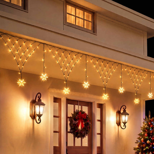 Jingle Jollys Solar Fairy Lights, Warm White, 4 m, lit up in the dark