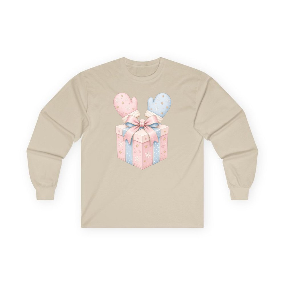 Baby Mittens Gift Box personalised long sleeve Christmas T-shirt in sand