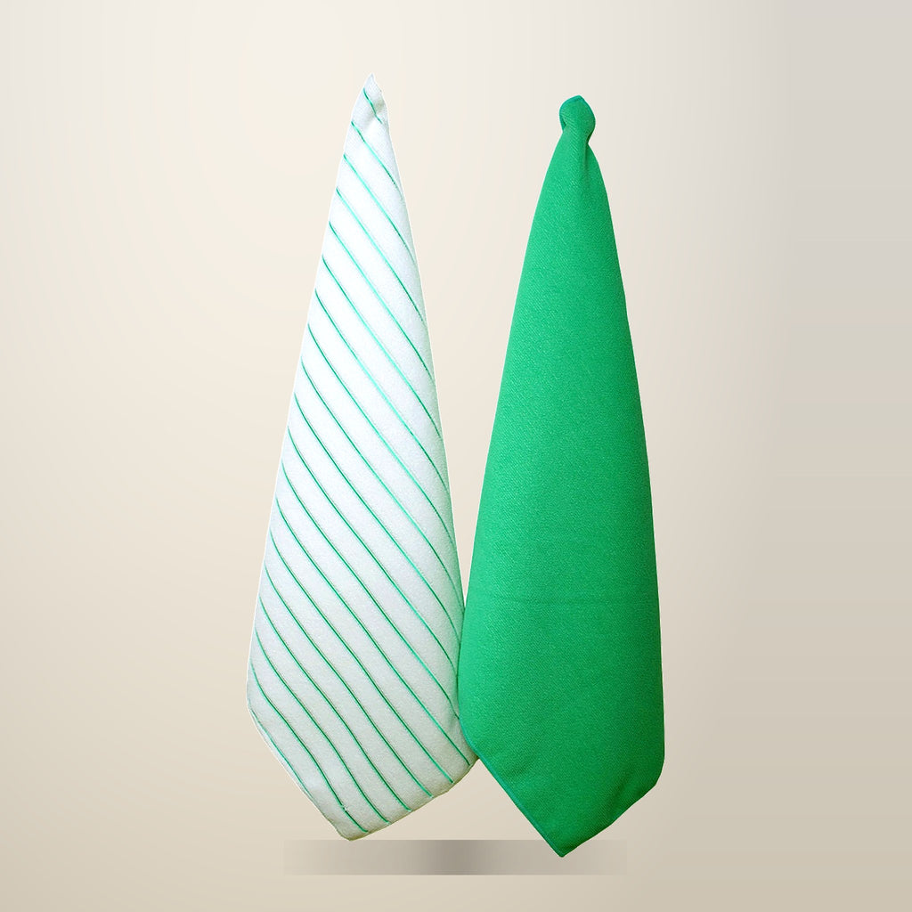 IDC Homewares Tea Towels, Mint, Set of 2, on a plain cream background