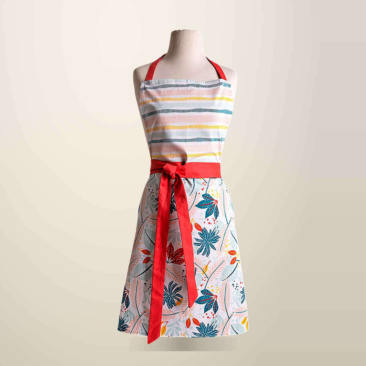 Ladelle Zest Cotton Apron, 68 x 78 cm, on a plain cream background